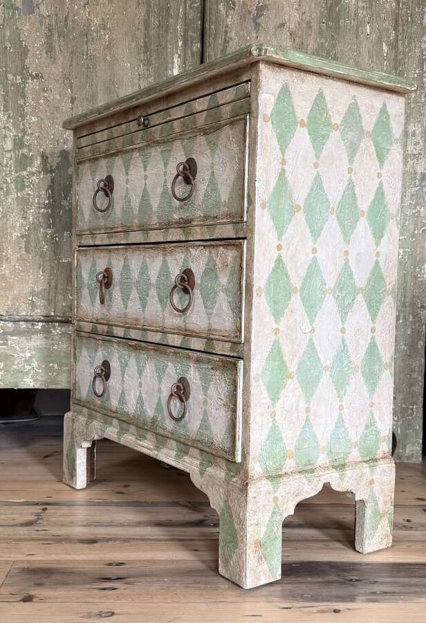 Small Hand-Painted Diamond Chest via Drawers